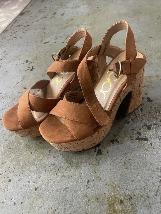 Sugar Shoes - Sugar Women’s Lydia Platform Sandals with Brown Suede Straps and Cork Heels Sz 7